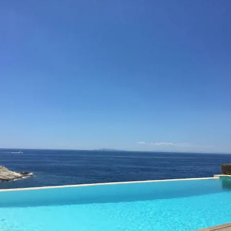 Two Waterfront Villas With Infinity Pool * Ioulis
